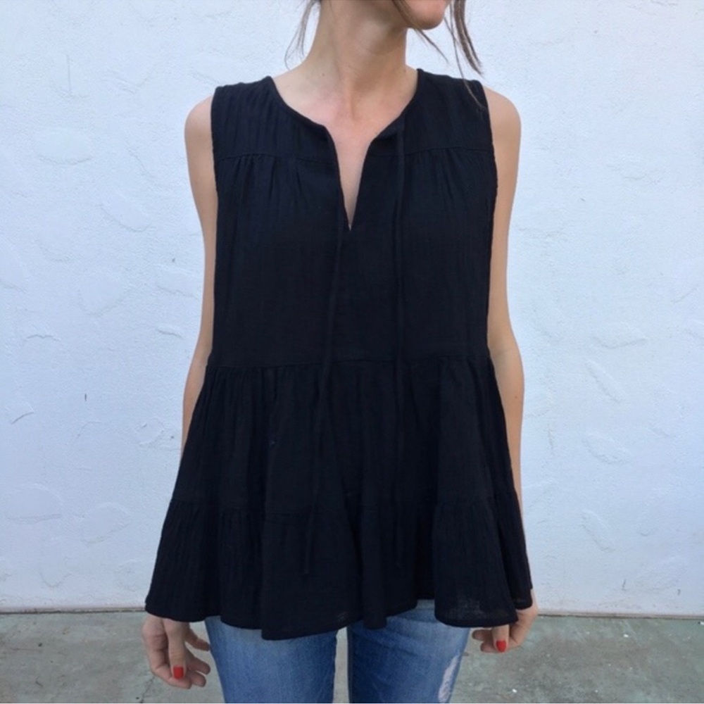 11-1 TYLHO Anthropologie Black Gauze Swing Top